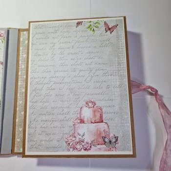 Trifold-Mini-Album zum Geburtstag mit Blumenmuster