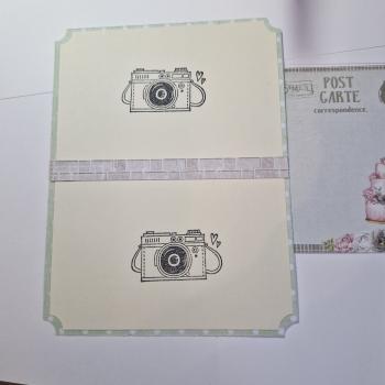 Trifold-Mini-Album zum Geburtstag mit Blumenmuster