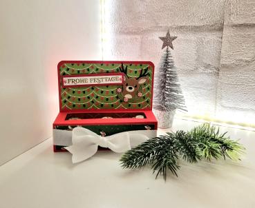 Weihnachtliche Verpackung mit 3 goldene Kugeln