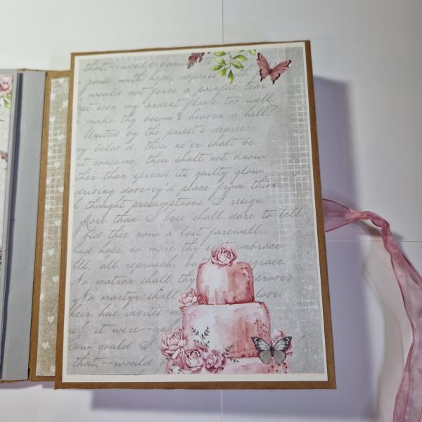 Trifold-Mini-Album zum Geburtstag mit Blumenmuster