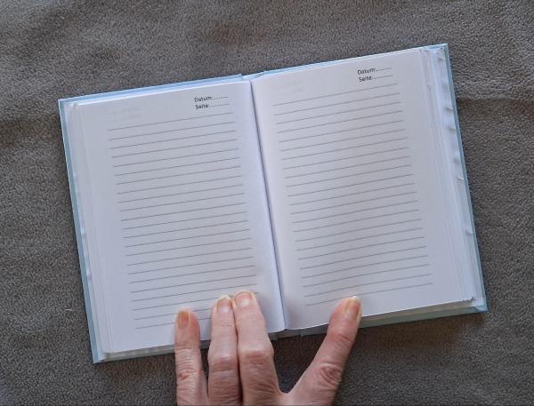 Notizbuch mit Hardcover A6 Hellblau - Blumenmädchen  incl. 120 Blatt